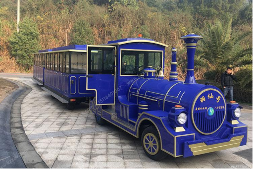 江西省仙女湖風(fēng)景區(qū)公園購置3臺電動(dòng)觀光小火車用于景區(qū)活動(dòng)觀光游覽