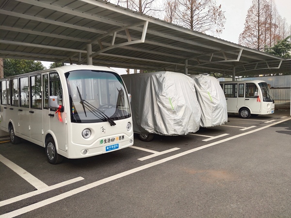 金開封閉電動觀光車