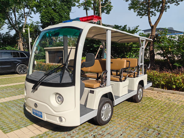 武漢某服務(wù)港口電動(dòng)擺渡車成功交車